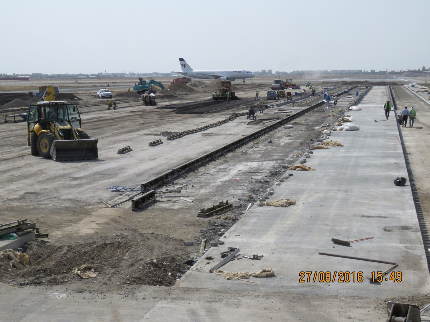 مطالعات دقیق وضعیت روسازی و بهسازی فرودگاه مهرآباد